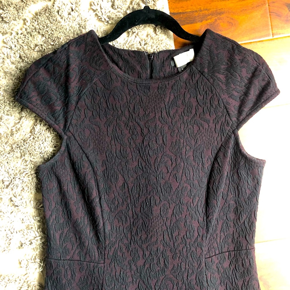 Ann Taylor Burgundy Black Cap Sleeve Pencil Dress